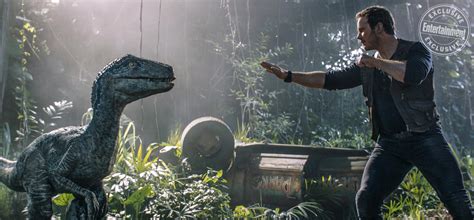 Chris Pratt Teams Up With Blue On Latest 'Jurassic World: Fallen ...