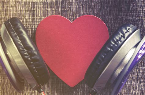 Valentine’s Day in Music: These 18 Songs Surge on YouTube Every Year ...