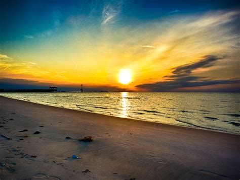 Scenery Images: Images Sunset On The Beach