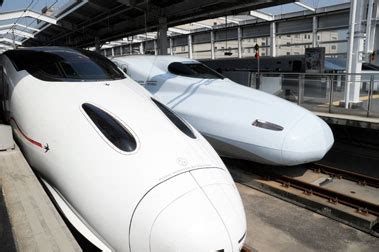 Japan Photo | Shinkansen models - Japanese rail traffic