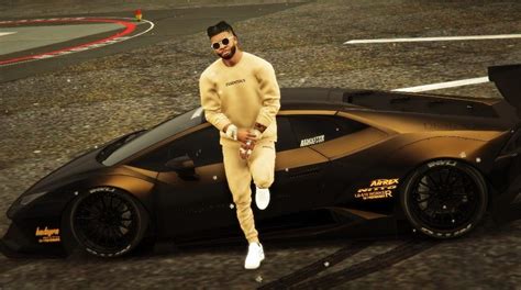 ESSENTIALS Outfit For Franklin - GTA5-Mods.com