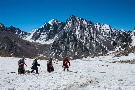 Trekking Mount Kailash, one of the world’s greatest overland trips ...