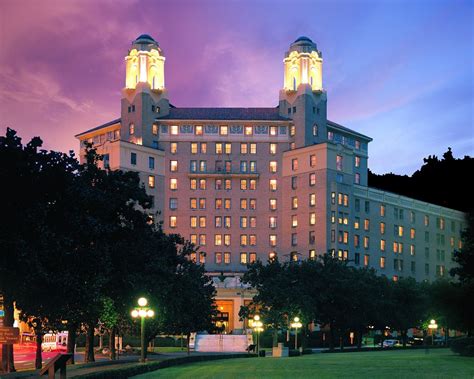 ARLINGTON RESORT HOTEL & SPA $106 ($̶1̶2̶5̶) - Updated 2021 Prices ...