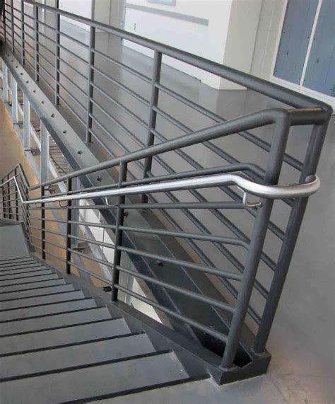 Get Stainless Steel Railing Pictures