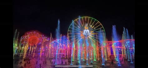 Video: World of Color Returns to Disney California Adventure ...