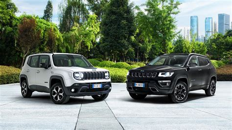 Jeep Compass, Renegade 4xe Plug-in Hybrid First Edition Details