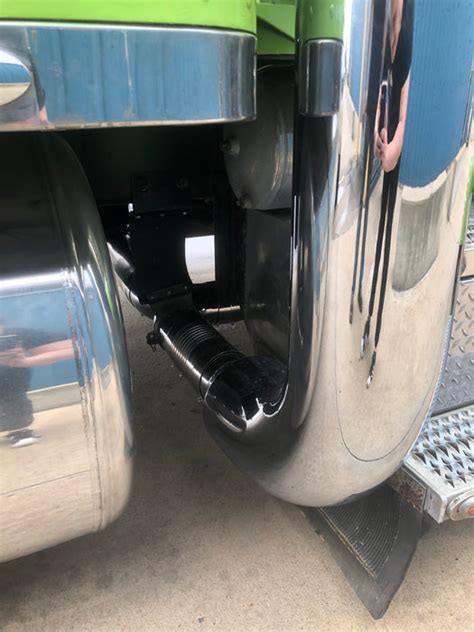 Peterbilt 359/379 8" Diameter Chrome Exhaust Kits — Empire Chrome