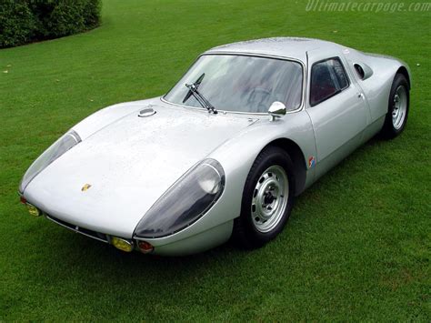 Porsche 904 Carrera GTS High Resolution Image (1 of 4)