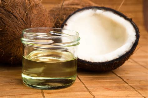 What Nutritionists Need You to Know About Coconut Oil | Reader's Digest