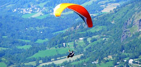 Paragliding in Kerala - Vagamon Paragliding | Paragliding Places in Kerala