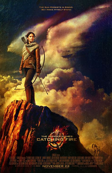 THE HUNGER GAMES: CATCHING FIRE Poster Featuring Jennifer Lawrence ...