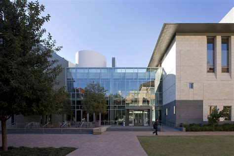 Student Activity Center / Overland Partners + WTW Architects | ArchDaily