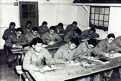 windtalkers ww2 | navajo code talkers at camp elliott north of san ...