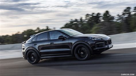 Porsche Cayenne Turbo GT | 2022MY (Color: Jet Black Metallic) | Side