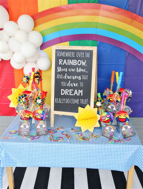 Rainbow Pre-K Graduation Celebration | Fun365