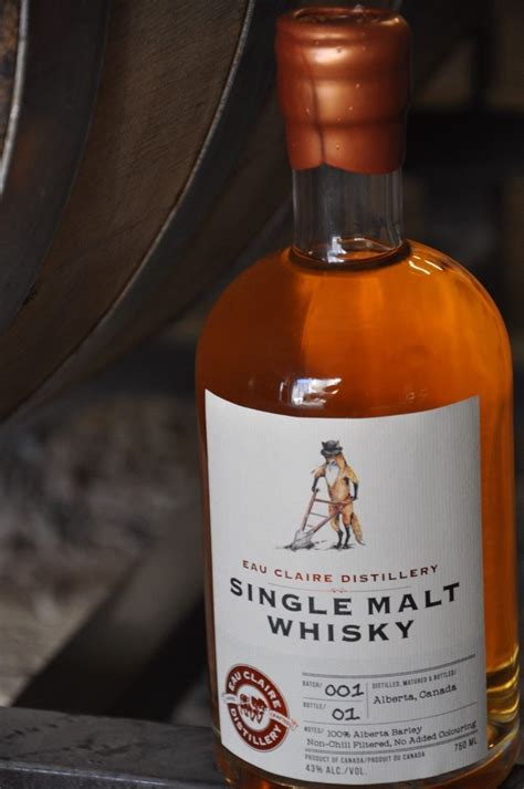 Review: Eau Claire Distillery Single Malt Whiskey - Drinkhacker