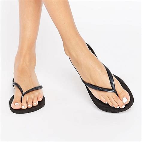 Shop the Best Flip-Flops at Every Budget | Who What Wear