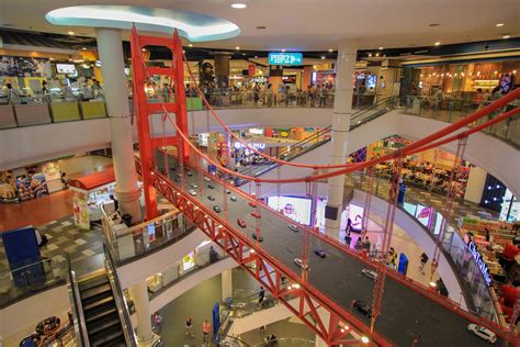 Chickona: Shopping Malls In Bangkok Near Me