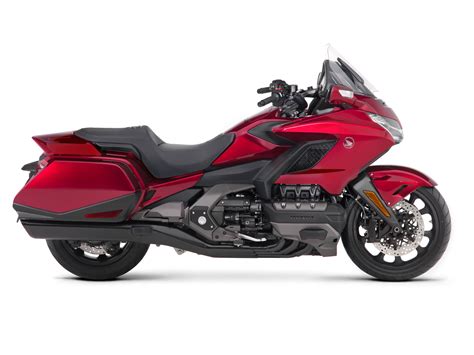 Review of Honda Gold Wing Automatic DCT 2019: pictures, live photos ...