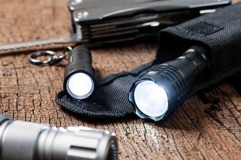 Best EDC Flashlight in 2022 Complete Reviews with Comparisons - Gents Trend