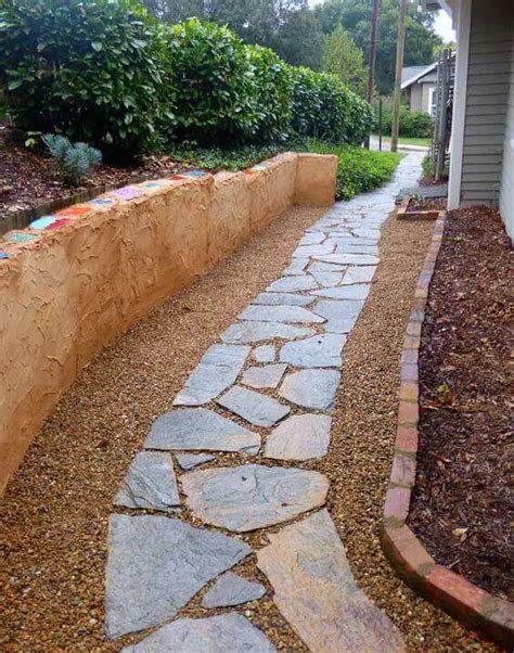 33 Flagstone and Gravel Walkway Ideas