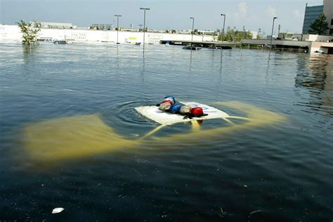 Hurricane Katrina 10th anniversary: 40 powerful photos of New Orleans ...