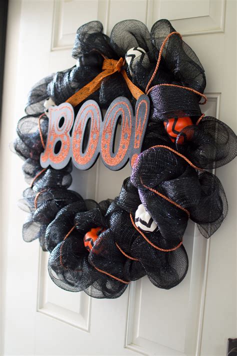 DIY Halloween Wreath - Colorado Anne