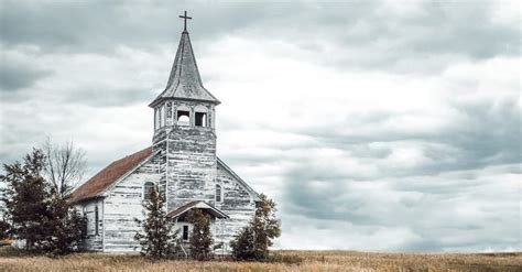 10 Things Everyone Should Know about Baptists