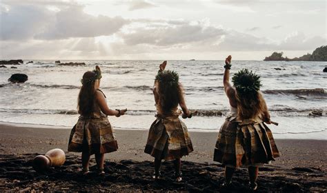 Hawaiian Culture & History | Go Hawaii