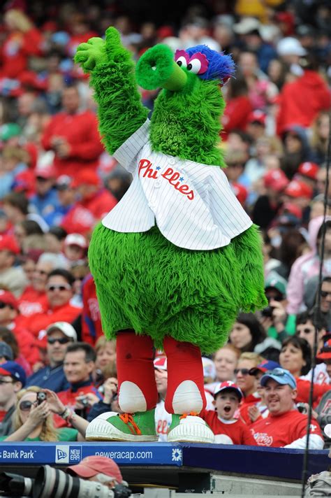 Philly Phanatic, Philadelphia Phillies mascot. | Phillies, Philadelphia ...