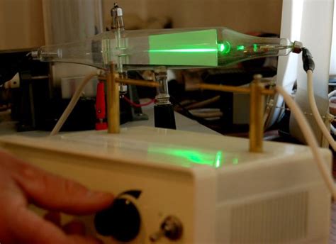 Cathode Ray Tube Experiment — Overview & Importance - Expii