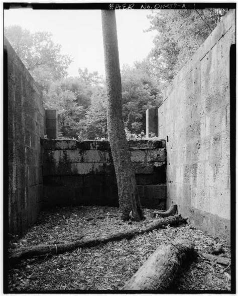 Ohio & Erie Canal, Lock No. 29, On Cuyahoga River, 600 feet north of ...