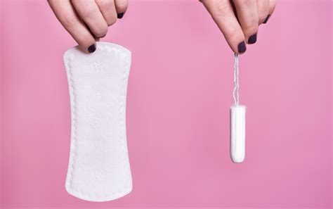 Tampons, Pads & What You Need To Know About Your Period! | Blog | HUDA ...