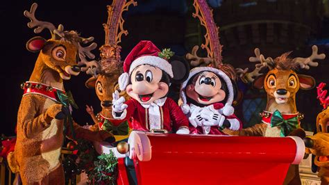 Only 2 Dates Left for Mickey's Very Merry Christmas Party! - MickeyBlog.com