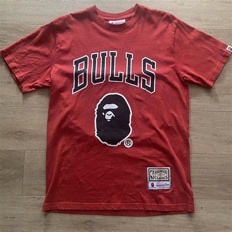 BAPE Men's Red and Black T-shirt | Depop