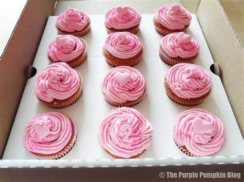 Pink Glitter Cupcakes