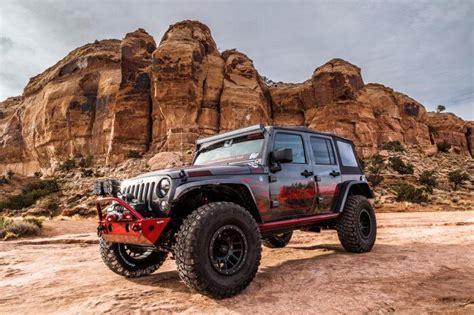 JeepWranglerOutpost.com Beautiful Desert Jeep | Jeep Wrangler Outpost