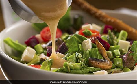 Make Your Salad Weight-Loss Friendly With These Healthy Dressings