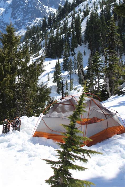 How To Stay Warm on Your Winter Camping Adventures - Elevation Outdoors ...