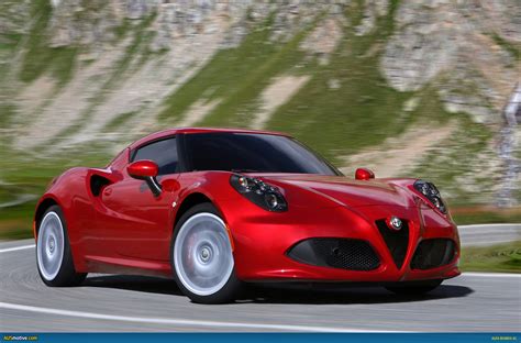 AUSmotive.com » Alfa Romeo 4C in detail