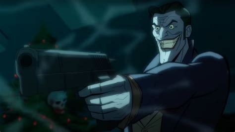 Trailer For DC's Upcoming Animated Film BATMAN: THE LONG HALLOWEEN PART ...