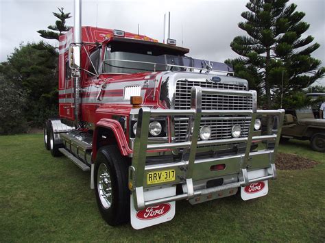 1987 Ford LTL 9000 Truck | This is a 1987 Ford LTL 9000 Truc… | Flickr