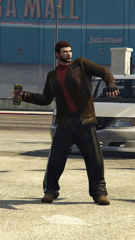 GTA Online - Niko Bellic Cosplay by RobinOlsen2011 on DeviantArt