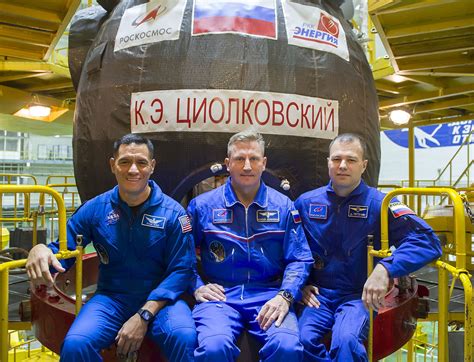 Crew Soyuz MS-22