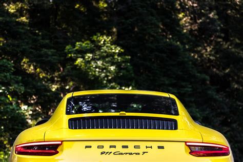 2018 Porsche 911 Carrera T: There's beauty in the simplicity - CNET