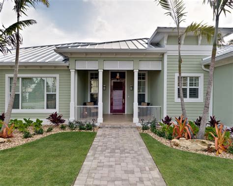 Pin by Carol Nowacki on Forever Home: Curb Appeal | Florida homes ...