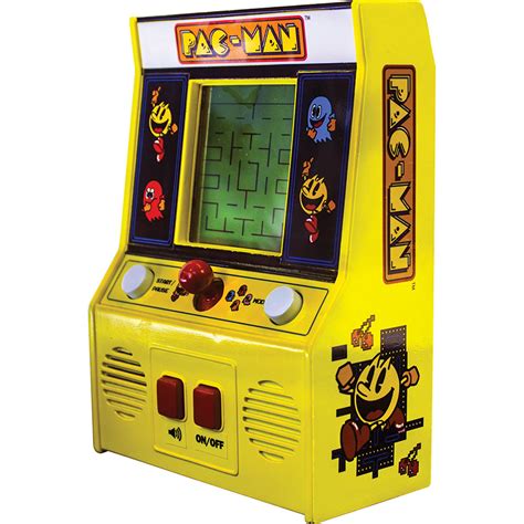 Pac-Man Retro Arcade Game - toys et cetera