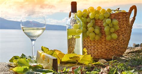 Sicilian White Wines: Six Bottles you Should be Drinking Now | TheTaste.ie