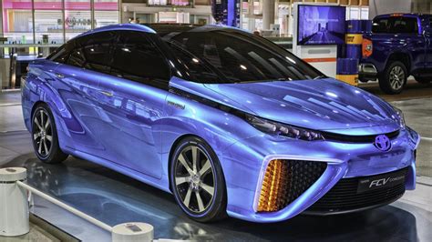 Driving the Toyota Mirai: My Hydrogen Fuel Cell Car Experience