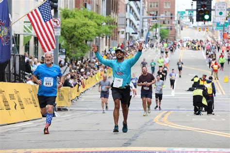 Pittsburgh Marathon 2023 photos celebrate perseverance